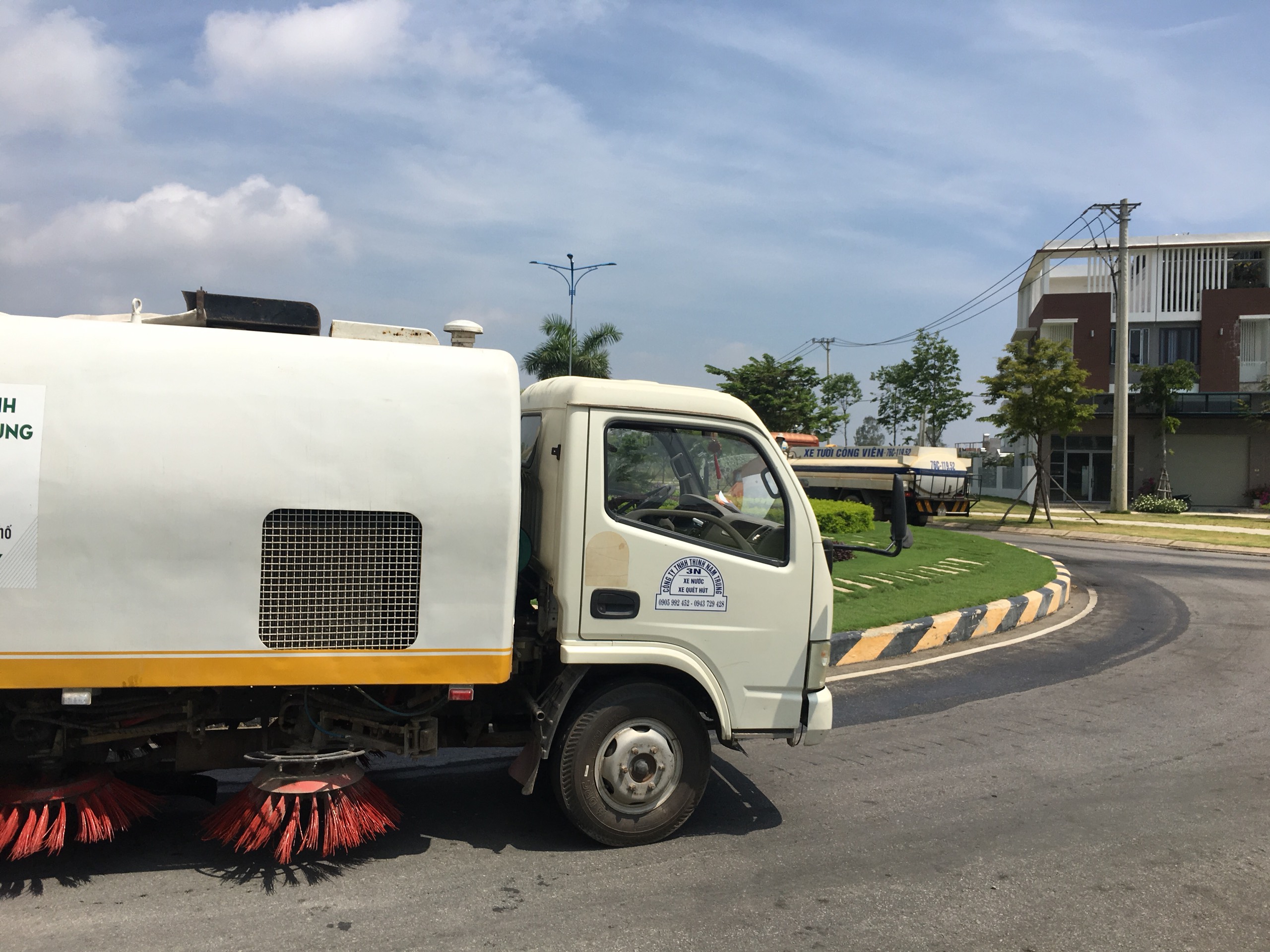 z1348000704886 3c58888d7bd8f6d4d3acdf8a5985d89b