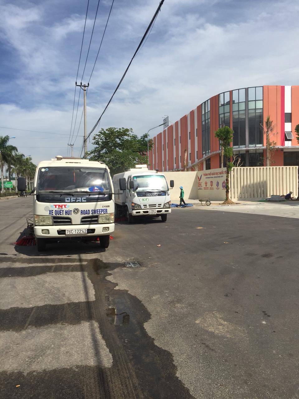 f57e2f2c685e8c00d54f