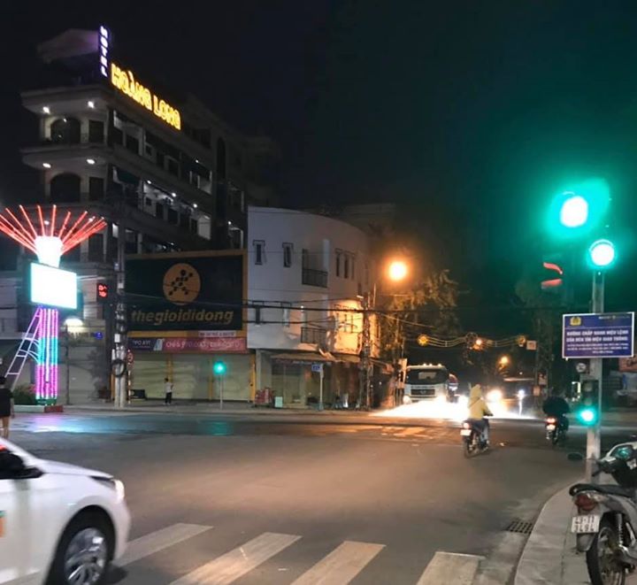 CHUNG TAY CÙNG CỘNG ĐỒNG PHÒNG CHỐNG COVID-19, GIẢM Ô NHIỄM MÔI TRƯỜNG