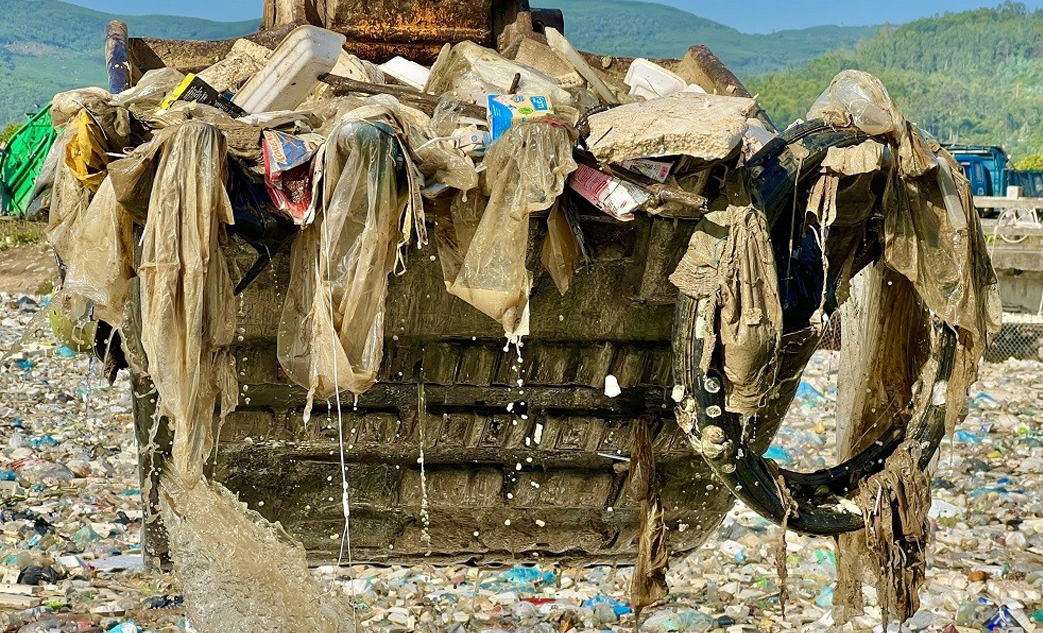 thu gom rac thai sa huynh (2)