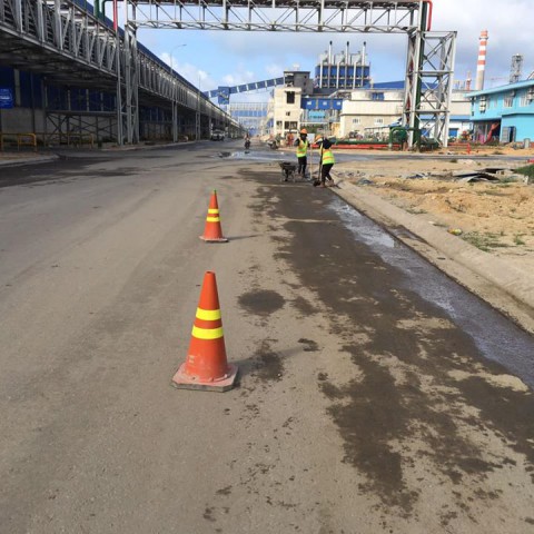 Vệ sinh Khu Liên Hợp sản xuất Gang Thép Hoà Phát Dung Quất