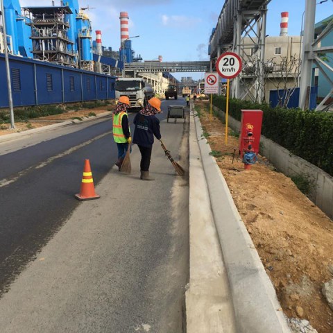 Vệ sinh Khu Liên Hợp sản xuất Gang Thép Hoà Phát Dung Quất