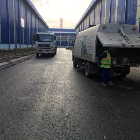 Vệ sinh Khu Liên Hợp sản xuất Gang Thép Hoà Phát Dung Quất