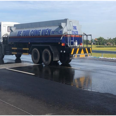 Phun rửa mặt đường, cảnh quan Cao Tốc Đà Nẵng Quảng Ngãi