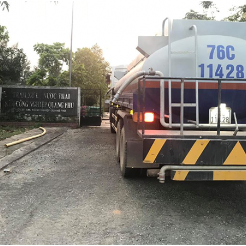 Trung chuyển dung dịch nuôi cấy vi sinh Nhà máy Xử lý nước Thải KCN Quảng Phú đến KCN VSIP