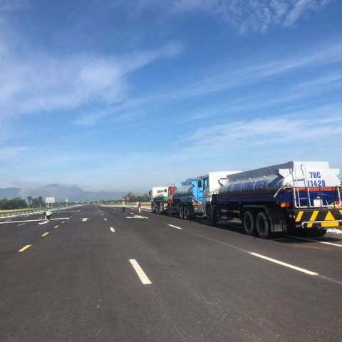 Thi công các công trình kè đá hộc KCN VSIP Quảng Ngãi