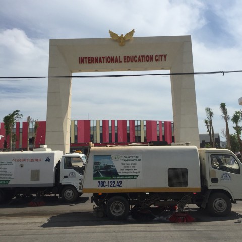 Vệ sinh công trình IEC Thành Phố Giáo Dục